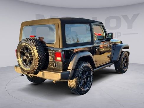 Used 2023 Jeep Wrangler Willys image 5