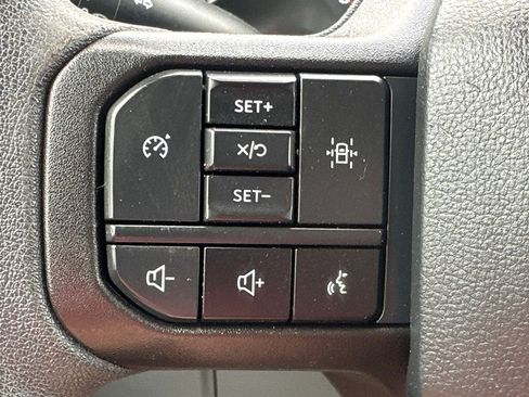 Used 2023 Ford F150 XLT image 25