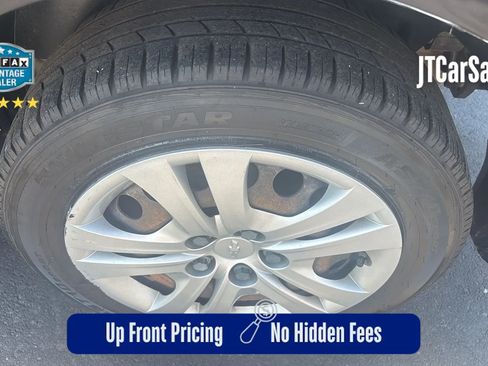 Used 2020 Chevrolet Sonic LT FWD image 34
