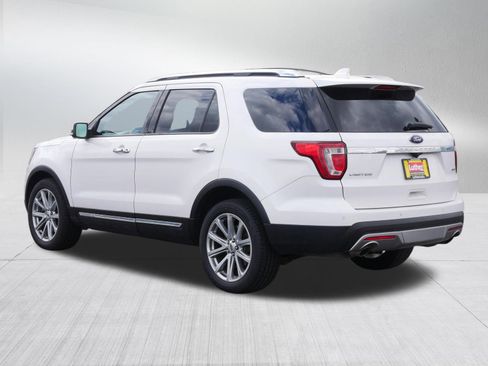 Used 2017 Ford Explorer Limited AWD/4WD image 5