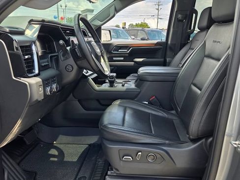 Used 2024 GMC Sierra 1500 Denali w/ Denali Reserve Package AWD/4WD image 5