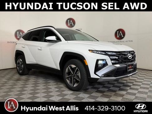 New 2026 Hyundai Tucson SEL image 1