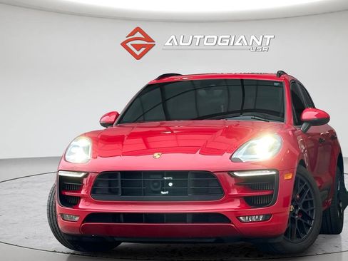 Used 2017 Porsche Macan GTS AWD/4WD image 1