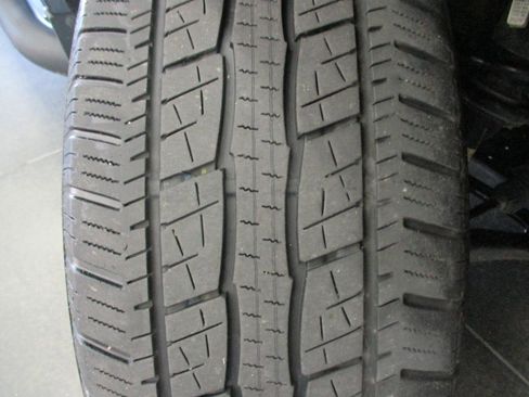 Used 2021 Chevrolet Silverado 1500 Custom w/ Safety Confidence Package image 24