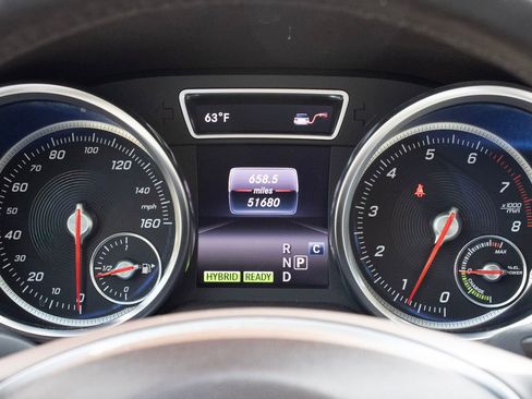 Used 2018 Mercedes-Benz GLE 550e 4MATIC image 16