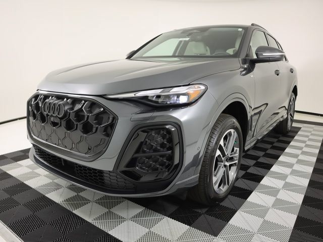 New 2026 Audi Q5 2.0T AWD/4WD image 1
