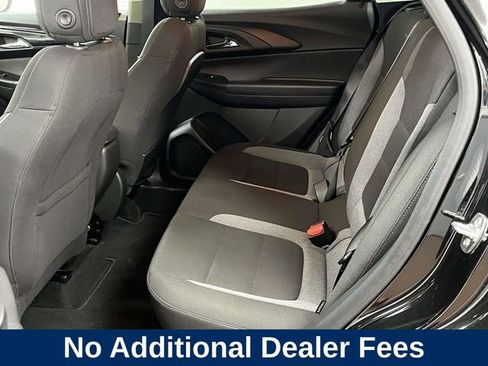 Used 2025 Chevrolet TrailBlazer LT FWD image 17