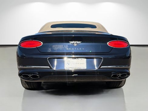Used 2021 Bentley Continental GT image 4