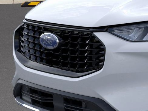New 2023 Ford Escape AWD image 17