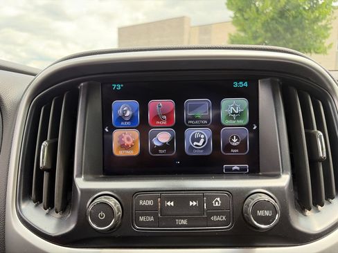 Used 2017 Chevrolet Colorado LT w/ Midnight Edition AWD/4WD image 11