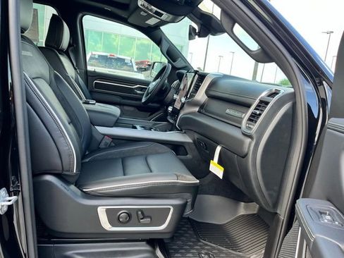 New 2026 RAM 1500 Laramie w/ Laramie Southwest Edition AWD/4WD image 22