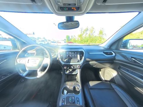 Used 2020 GMC Acadia SLT w/ Premium Package image 24