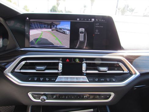 Used 2019 BMW X5 xDrive40i w/ Premium Package 2 AWD/4WD image 16