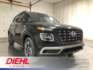 New 2026 Hyundai Venue SEL video 1