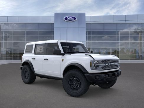 New 2026 Ford Bronco Badlands AWD/4WD image 39