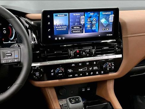 New 2026 Nissan Pathfinder Platinum image 8