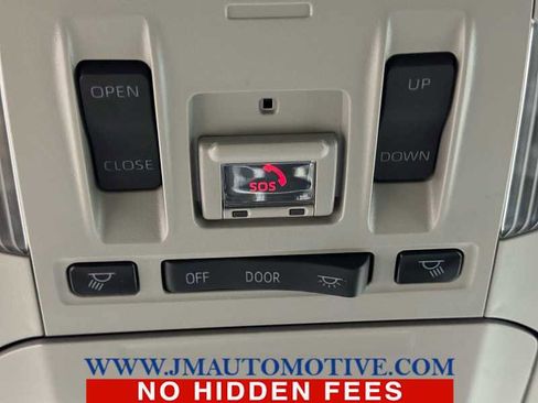 Used 2021 Toyota Highlander XLE image 38