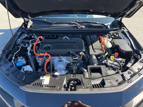 Used 2025 Honda Accord Sport image 26