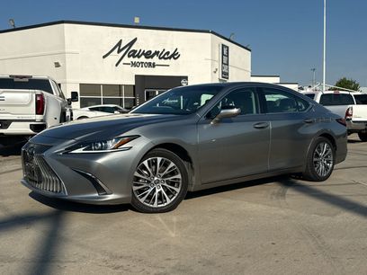 Used 2019 Lexus ES 350 w/ Premium Package