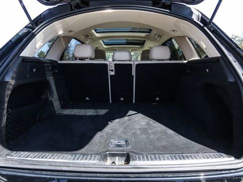 Used 2020 Mercedes-Benz GLC 300 4MATIC image 39