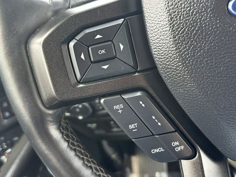 Used 2020 Ford Expedition Max Limited w/ Texas Edition Package RWD image 32