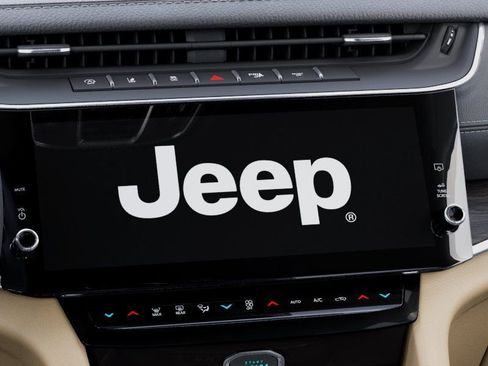 New 2026 Jeep Grand Cherokee Limited RWD image 18