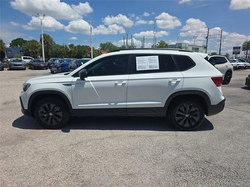 Used 2024 Volkswagen Taos S FWD image 5