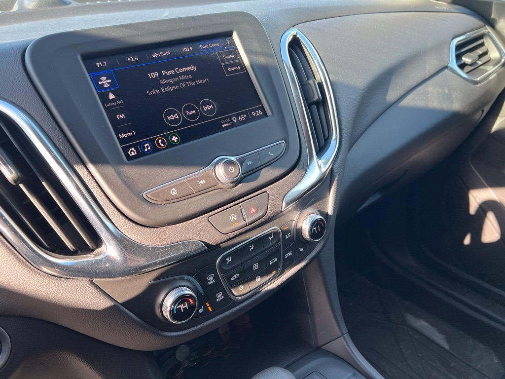 Used 2024 Chevrolet Equinox LT w/ LPO, Floor Liner Package FWD image 8