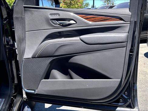 Used 2024 Cadillac Escalade Premium Luxury w/ LPO, Floor Liner Package AWD/4WD image 23