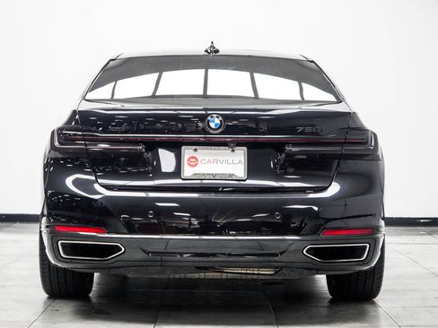 Used 2022 BMW 750i xDrive w/ Luxury Rear Seating Package AWD/4WD image 13