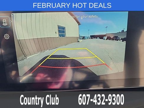 Used 2025 Hyundai Santa Fe SEL image 17