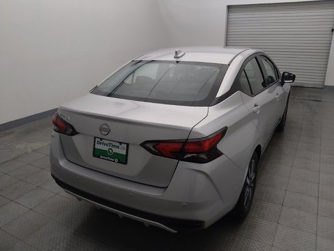 Used 2025 Nissan Versa SV FWD image 7