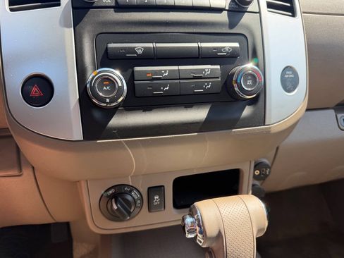 Used 2017 Nissan Frontier SV AWD/4WD image 12