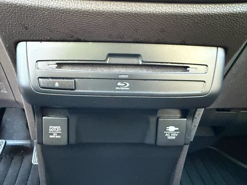 Used 2018 Honda Odyssey EX-L image 31