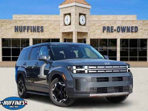 Used 2025 Hyundai Santa Fe SE image 1