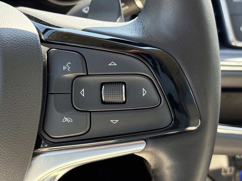 Used 2023 Buick Enclave Avenir w/ Avenir Technology Package image 19