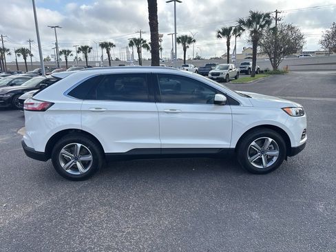 Used 2022 Ford Edge SEL w/ Convenience Package image 7