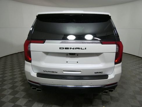 Used 2025 GMC Yukon Denali Ultimate image 4