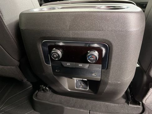 New 2026 Chevrolet Tahoe LS image 17