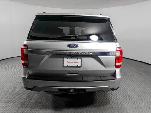 Used 2018 Ford Expedition Max XLT w/ Equipment Group 202A RWD image 7