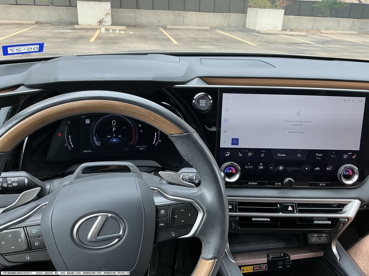 Used 2024 Lexus RX 350 Premium Plus w/ Convenience Package FWD image 12