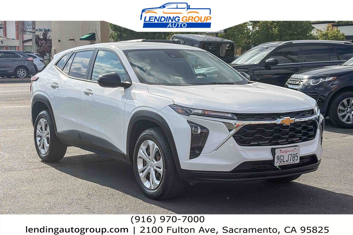 Used 2024 Chevrolet Trax LS FWD image 5