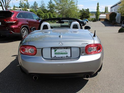 Used 2013 MAZDA MX-5 Miata Grand Touring w/ Premium Pkg image 6
