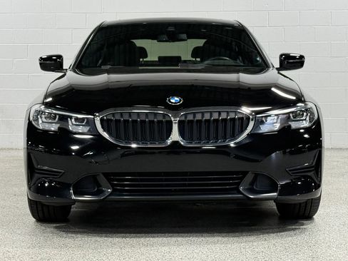 Used 2020 BMW 330i xDrive Sedan AWD/4WD image 3