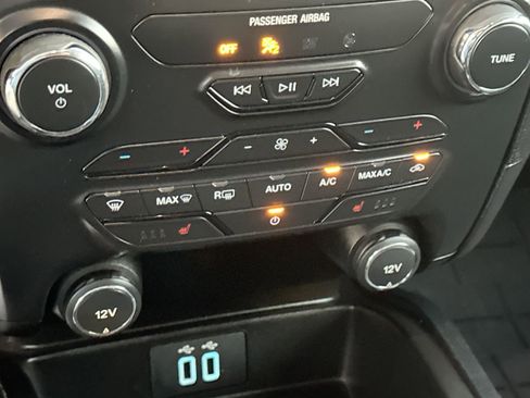 Used 2019 Ford Ranger Lariat w/ Technology Package image 19