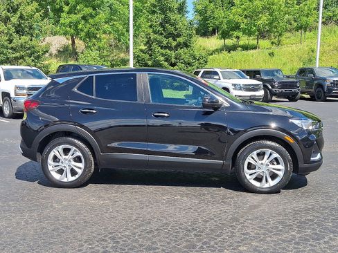 Used 2023 Buick Encore GX Preferred FWD image 7