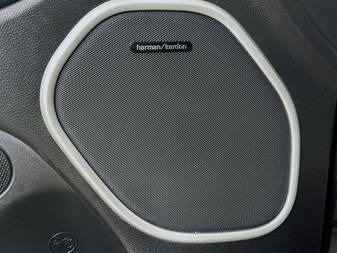 Used 2020 Jeep Grand Cherokee SRT image 19