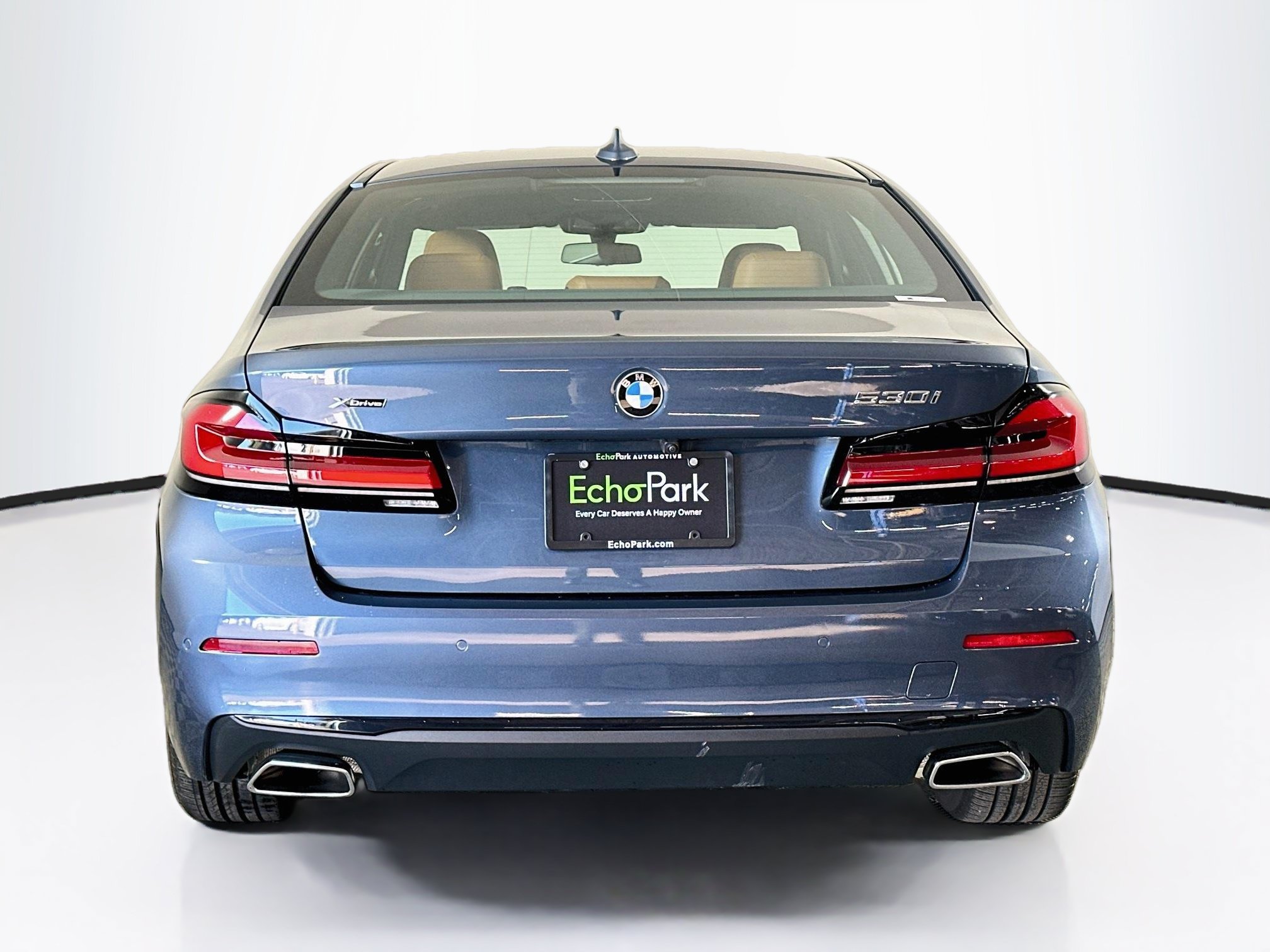 Used 2023 BMW 530i xDrive w/ Convenience Package AWD/4WD image 7