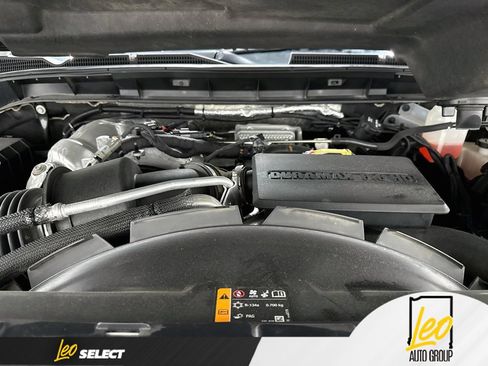 Used 2022 GMC Sierra 3500 Denali w/ Technology Package AWD/4WD image 34