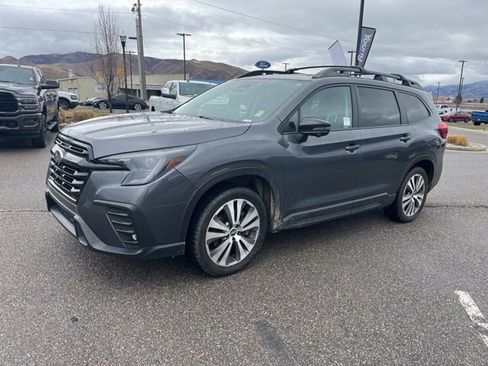 Used 2023 Subaru Ascent Onyx Edition Limited image 8